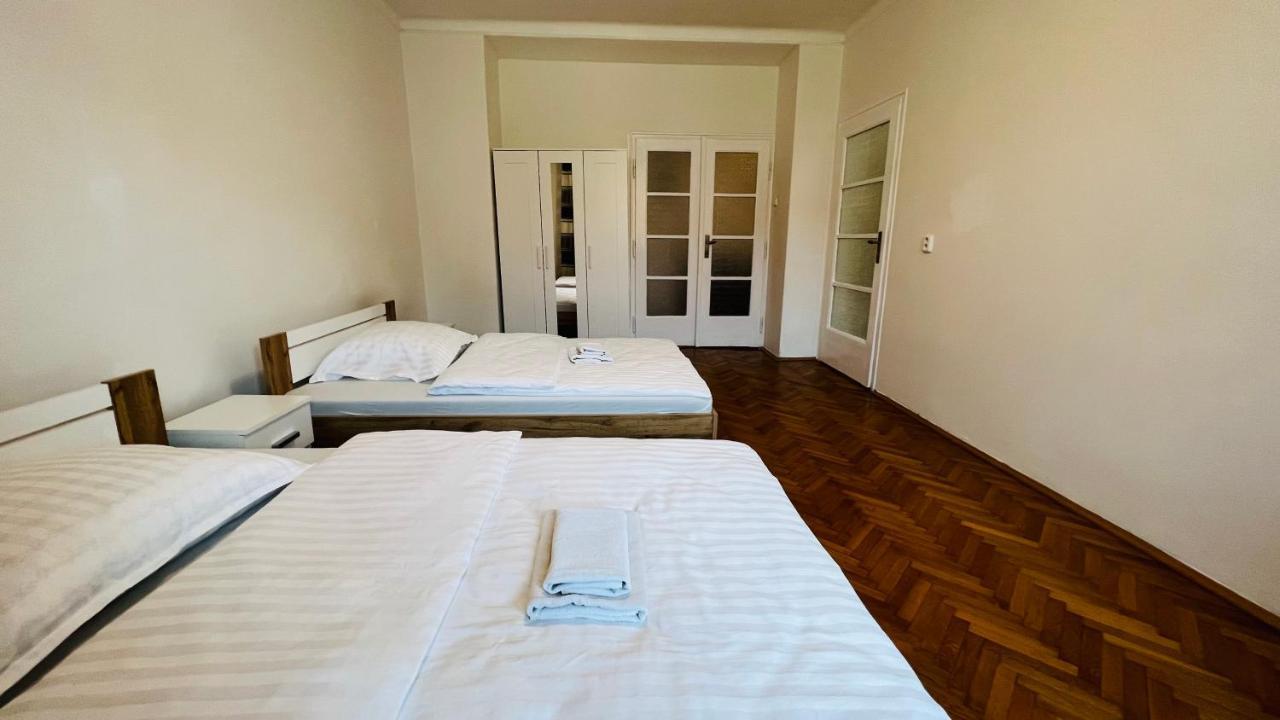 דירות Cosy Flat In The Heart Of פראג מראה חיצוני תמונה