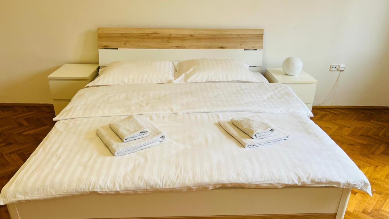 דירות Cosy Flat In The Heart Of פראג מראה חיצוני תמונה
