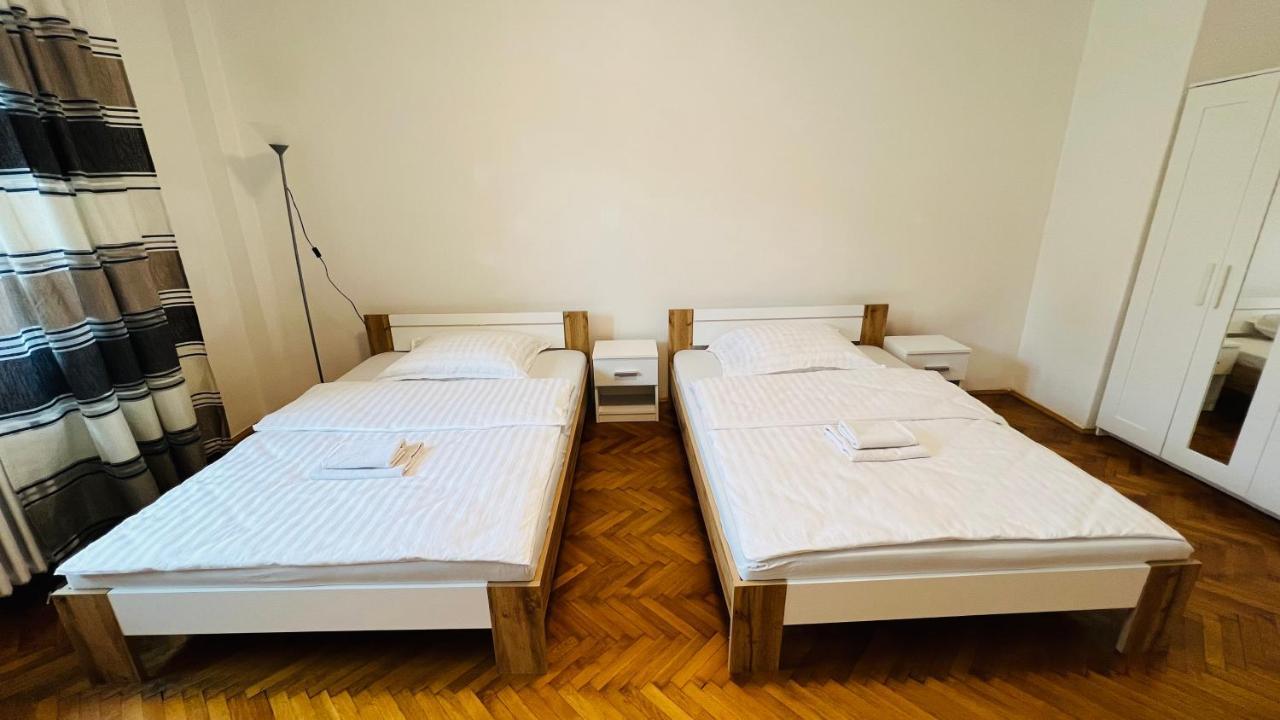 דירות Cosy Flat In The Heart Of פראג מראה חיצוני תמונה