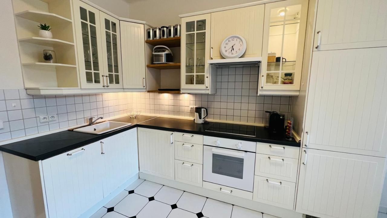 דירות Cosy Flat In The Heart Of פראג מראה חיצוני תמונה